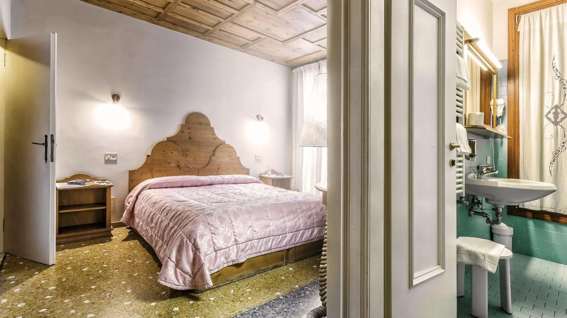 Locanda Bareteri Venise 3*,